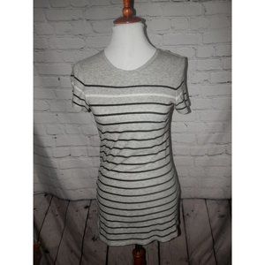 Vince. Gray Striped Knit Tee Small Short Sleeve